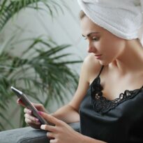 Oriental Spa Manicure Oriental Spa Manicure